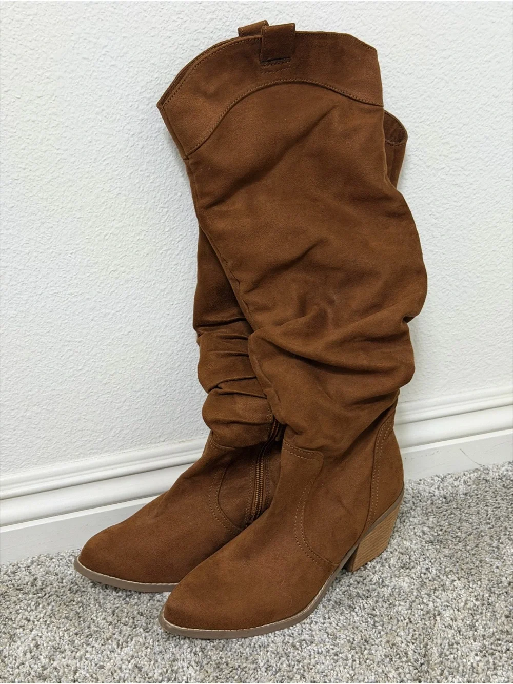 New Never Worn Women's Brown Slouchy Mid Calf Suede Boots Size 6